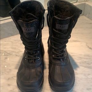 Black Lace Up Snakeskin Waterproof Boots/Booties